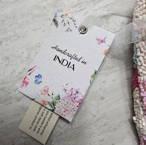 Handcrafted in India Beaded Colorful Swirl Bag 🩷🩵 NWT - Picture 2 of 6